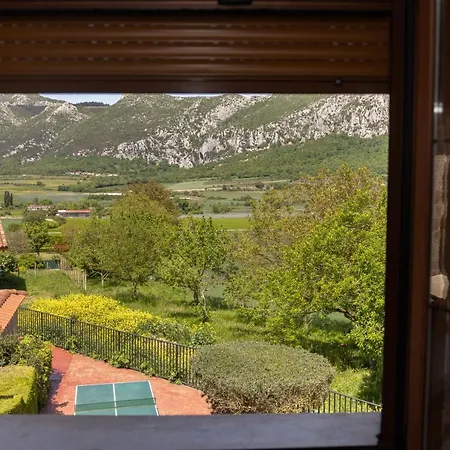 Legaire Etxea * Ibarguren